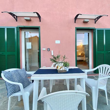 Alla Casa Rosa, Peaceful Apartment Surrounded By Greenery With Free Parking, Wifi & Air Conditioning Рапалло Екстер'єр фото