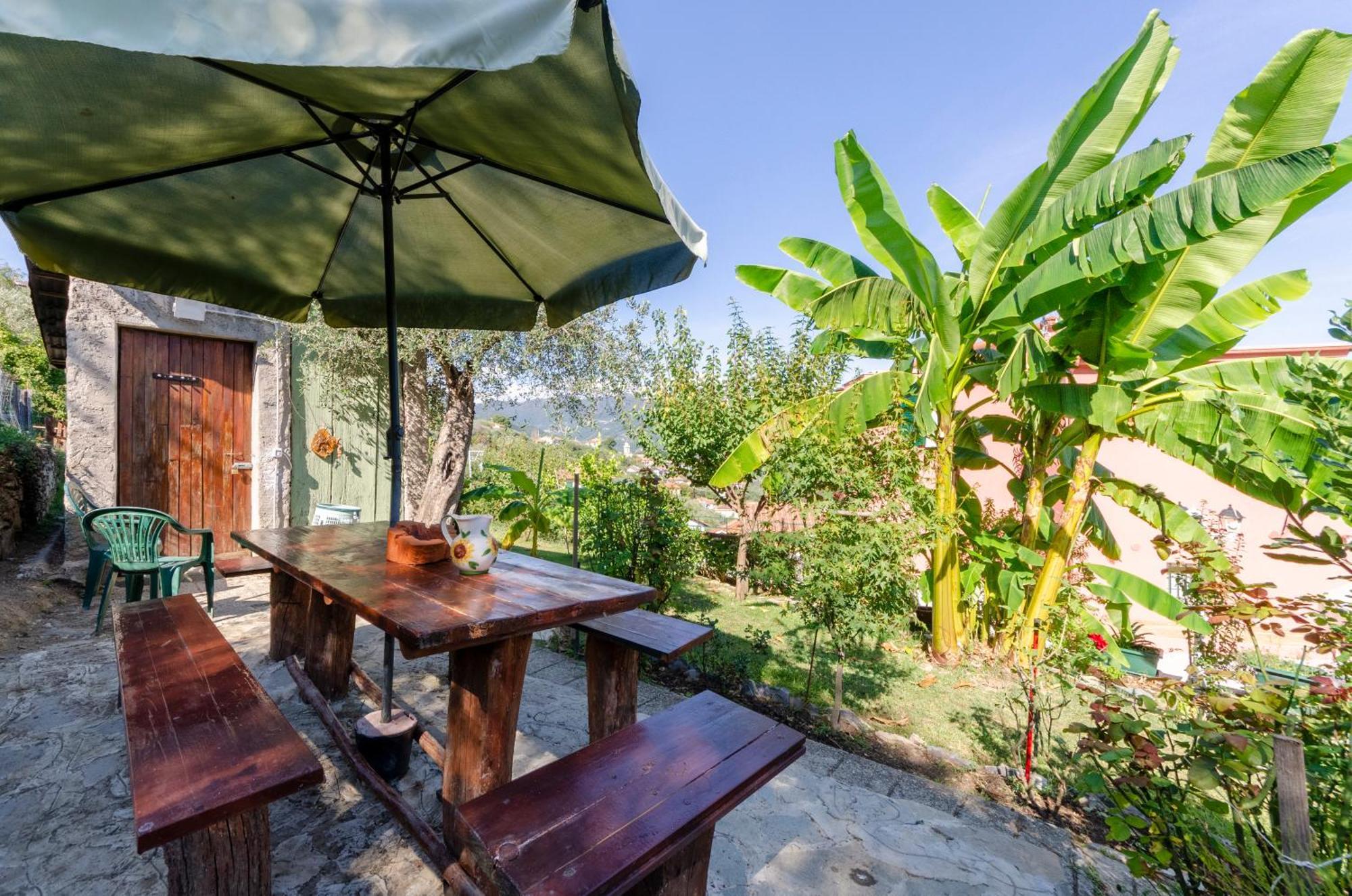 Alla Casa Rosa, Peaceful Apartment Surrounded By Greenery With Free Parking, Wifi & Air Conditioning Рапалло Екстер'єр фото