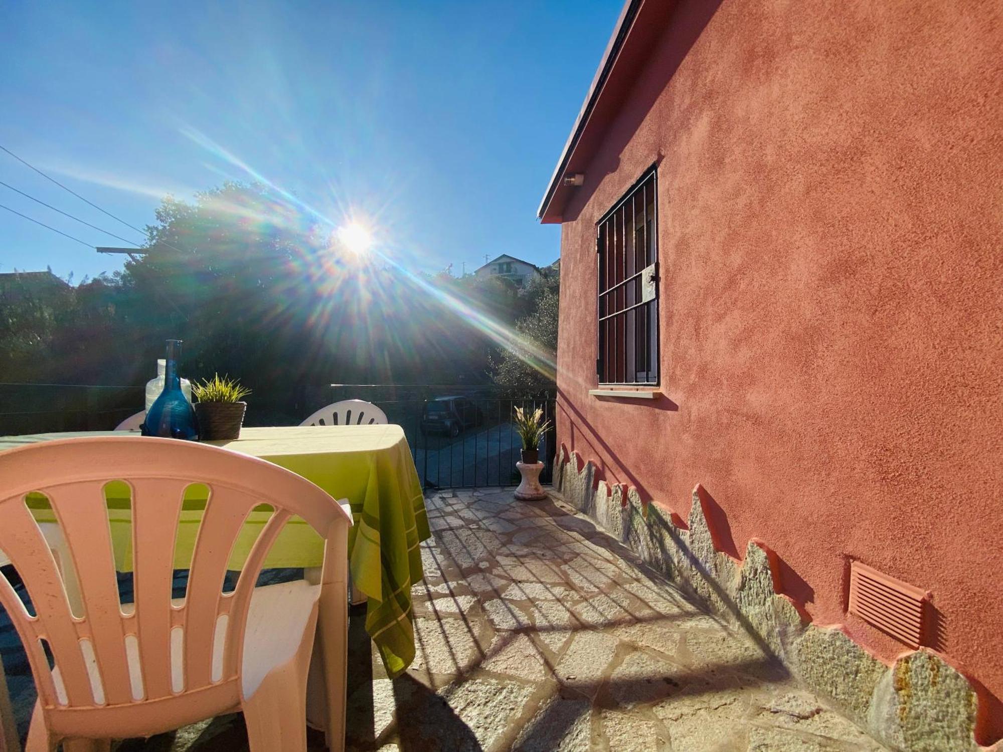 Alla Casa Rosa, Peaceful Apartment Surrounded By Greenery With Free Parking, Wifi & Air Conditioning Рапалло Екстер'єр фото