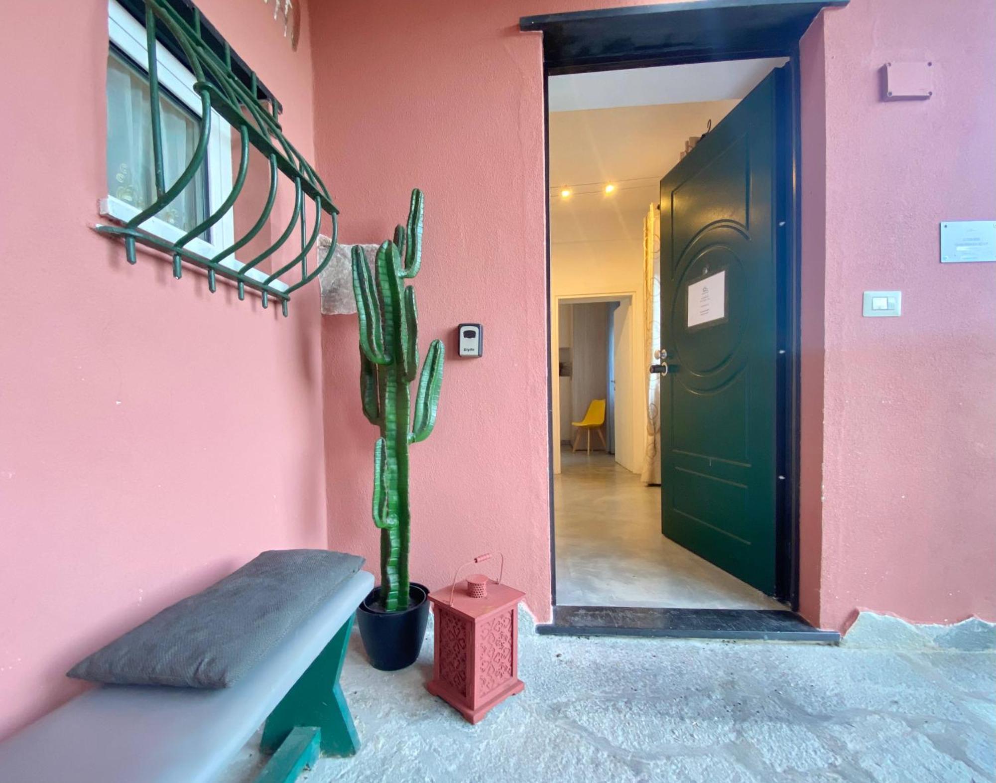 Alla Casa Rosa, Peaceful Apartment Surrounded By Greenery With Free Parking, Wifi & Air Conditioning Рапалло Екстер'єр фото